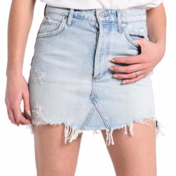 AGOLDE Distressed Light Wash Denim Mini Skirt Size 25 - Picture 1 of 16